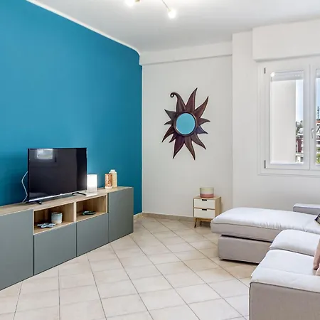 Emerald House Apartment
